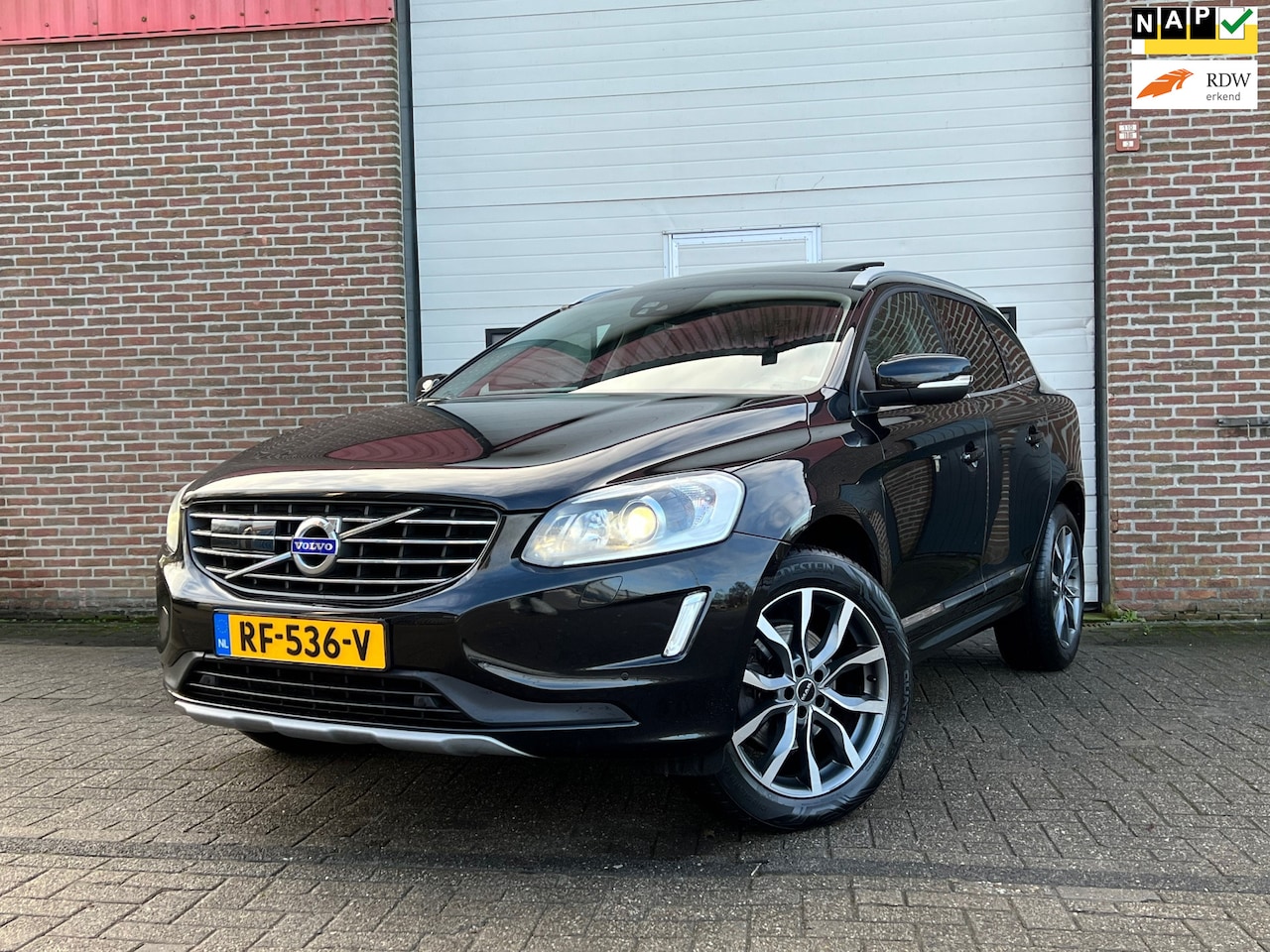 Volvo XC60 - 2.0 D4 FWD Polar+ | Pano | ACC | Leder| Blis | - AutoWereld.nl