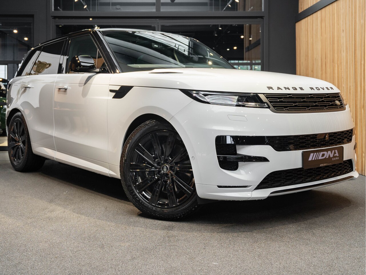 Land Rover Range Rover Sport - P460e Dynamic HSE PHEV 3.0 P460e Dynamic HSE PHEV - AutoWereld.nl