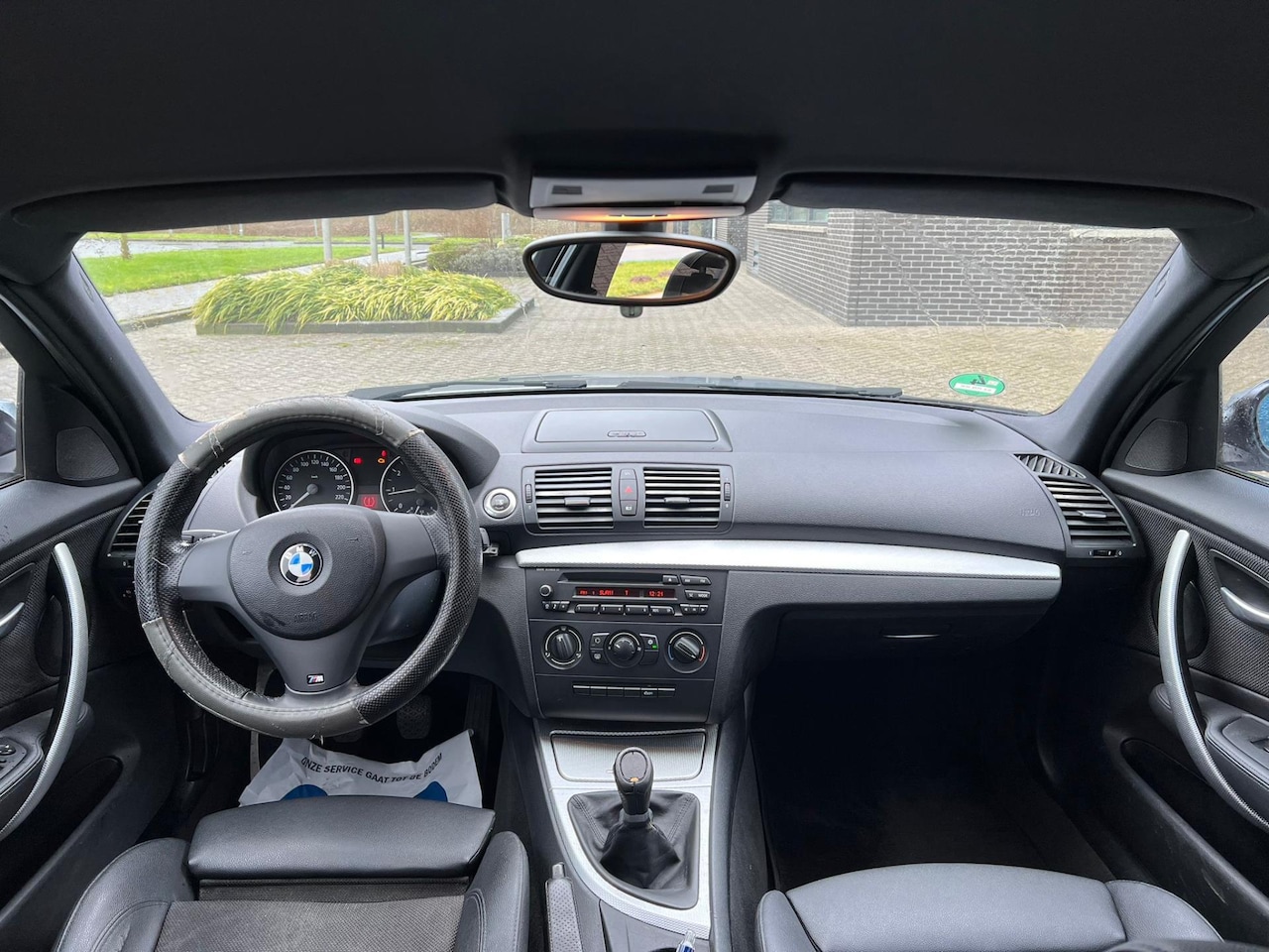 BMW 1-serie - BWM 116i I Automaat I leer I cruisecontrol - AutoWereld.nl