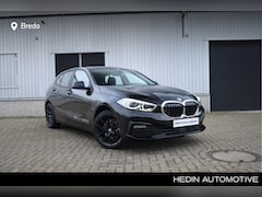 BMW 1-serie - 118i | Live Cockpit Professional | HiFi | Grootlichtassistent | Sportstuurwiel leder | PDC