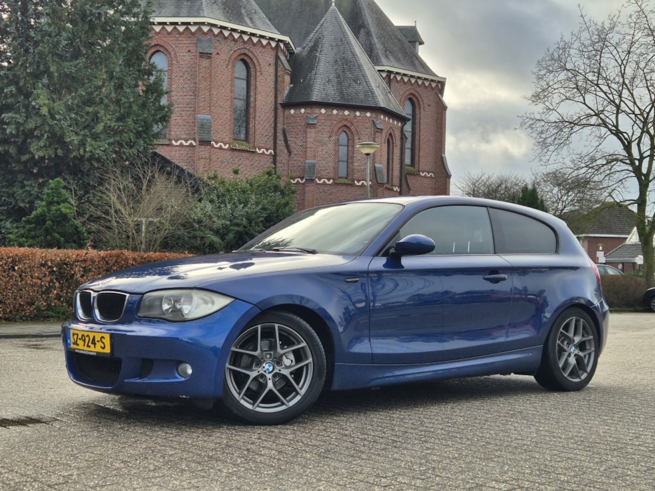 BMW 1-serie - 116i M-Pakket - AutoWereld.nl