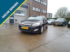 Opel Astra - 1.4 Turbo Selection