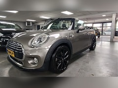 MINI Cabrio - 1.5 Cooper Chili Serious Business 94285 Km navi Pdc