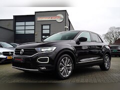 Volkswagen T-Roc - 2.0 TSI 4Motion Sport | Stoelverwarming | Achteruitrijcamera