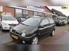 Renault Twingo - 1.2-16V Privilège