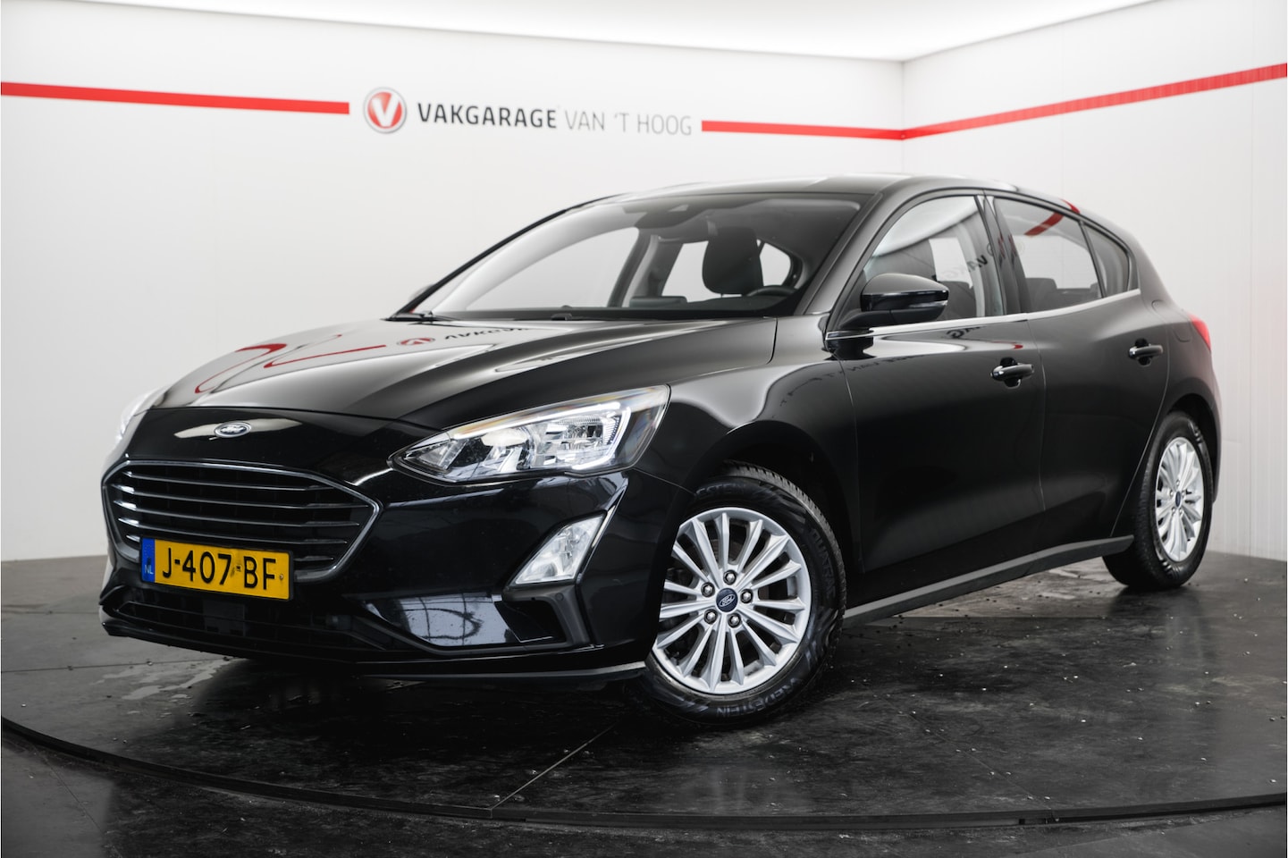 Ford Focus - 1.0 EcoBoost Titanium Business 1.0 EcoBoost Titanium Business - AutoWereld.nl