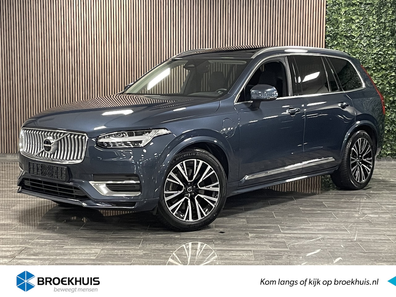 Volvo XC90 - T8 AWD Recharge Inscription Long Range | Luchtvering | Trekhaak | All Season banden | 360° - AutoWereld.nl