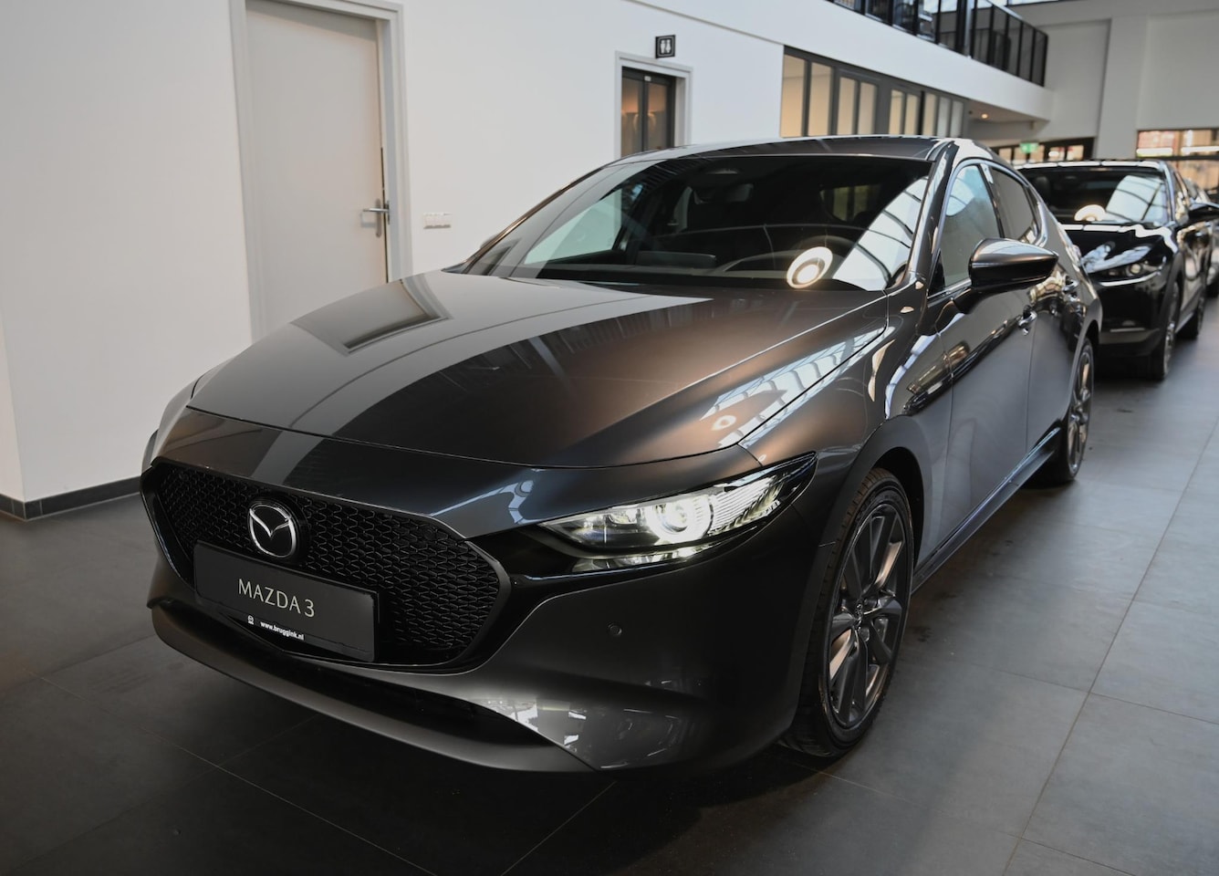 Mazda 3 - e-SkyActiv-G 140 6MT Exclusive-line *Actie: nu met €3.850.- instapvoordeel* - AutoWereld.nl