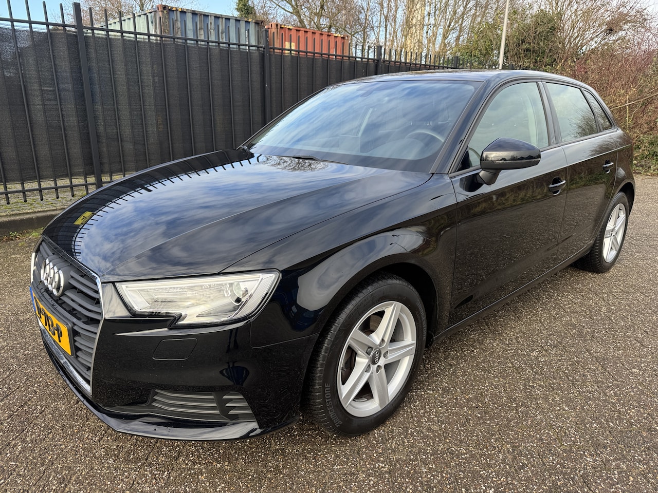 Audi A3 Sportback - 30 TFSI 116 PK 6 Versn Airco/LMV/CV/BT - AutoWereld.nl