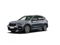 BMW X1 - XDrive25e M-Sport | H/K | Leder | Navi + | Head-Up | 19" | Camera | Stoelverwarming | Keyl