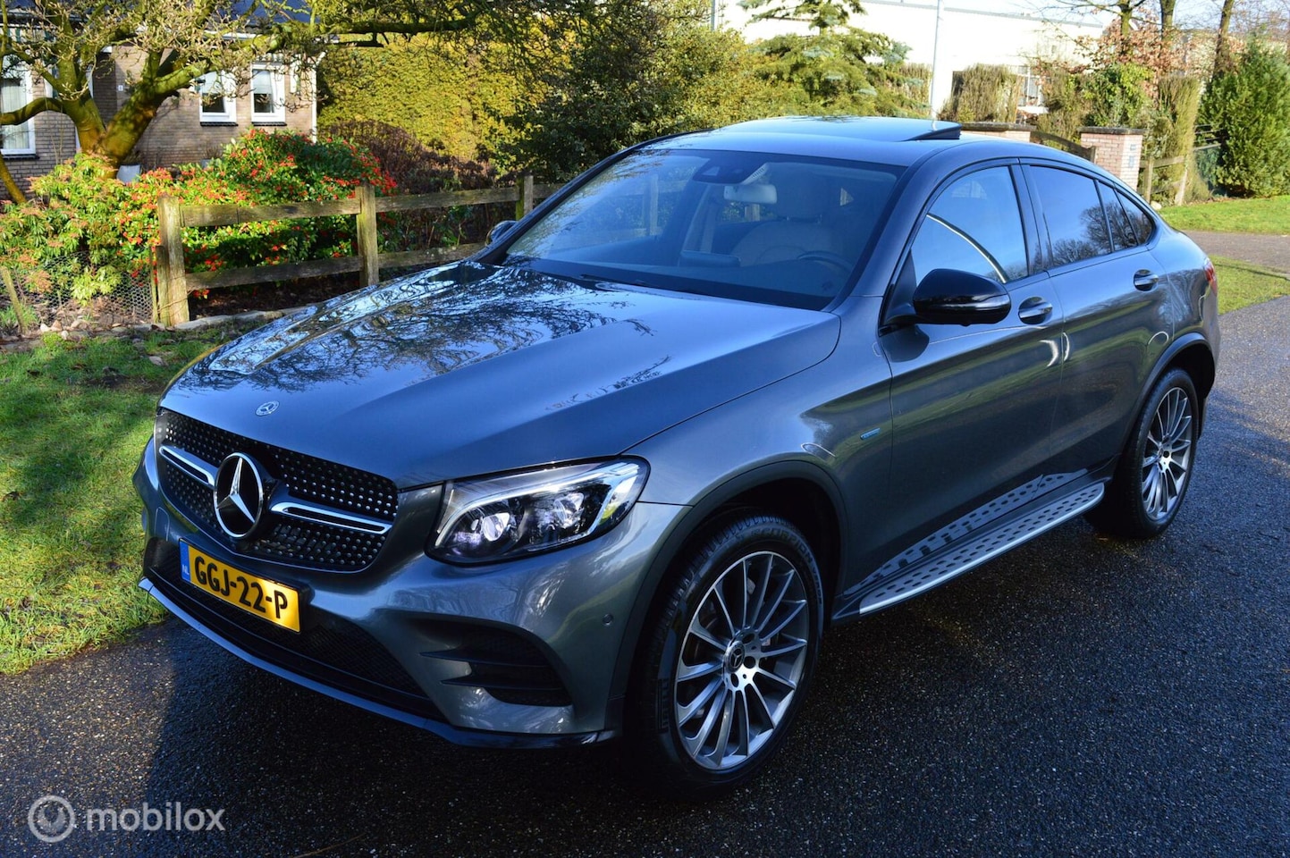 Mercedes-Benz GLC-klasse Coupé - 350e 4MATIC Business Solution AMG 350e 4MATIC Business Solution AMG - AutoWereld.nl