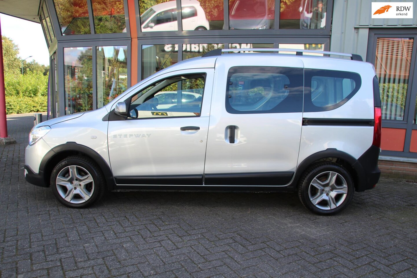 Dacia Dokker - 1.3 TCe Stepway 1.3 TCe Stepway - AutoWereld.nl