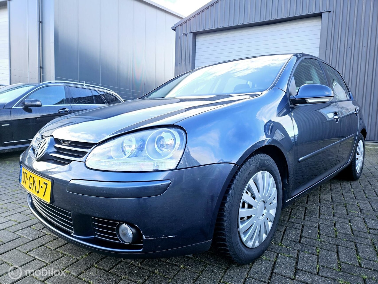 Volkswagen Golf - 1.9 TDI BlueMotion AIRCO/CRUISE/XENON APK 12/2025 VASTEPRIJS - AutoWereld.nl