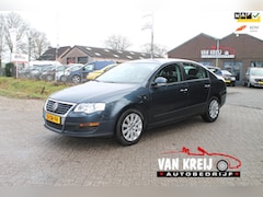 Volkswagen Passat - 2.0 FSI Trendline, 82122km+Nap, Cima, Navi, Cruise