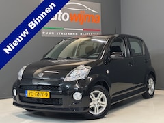 Daihatsu Sirion 2 - 1.3-16V Sport Navigatie, bluetooth