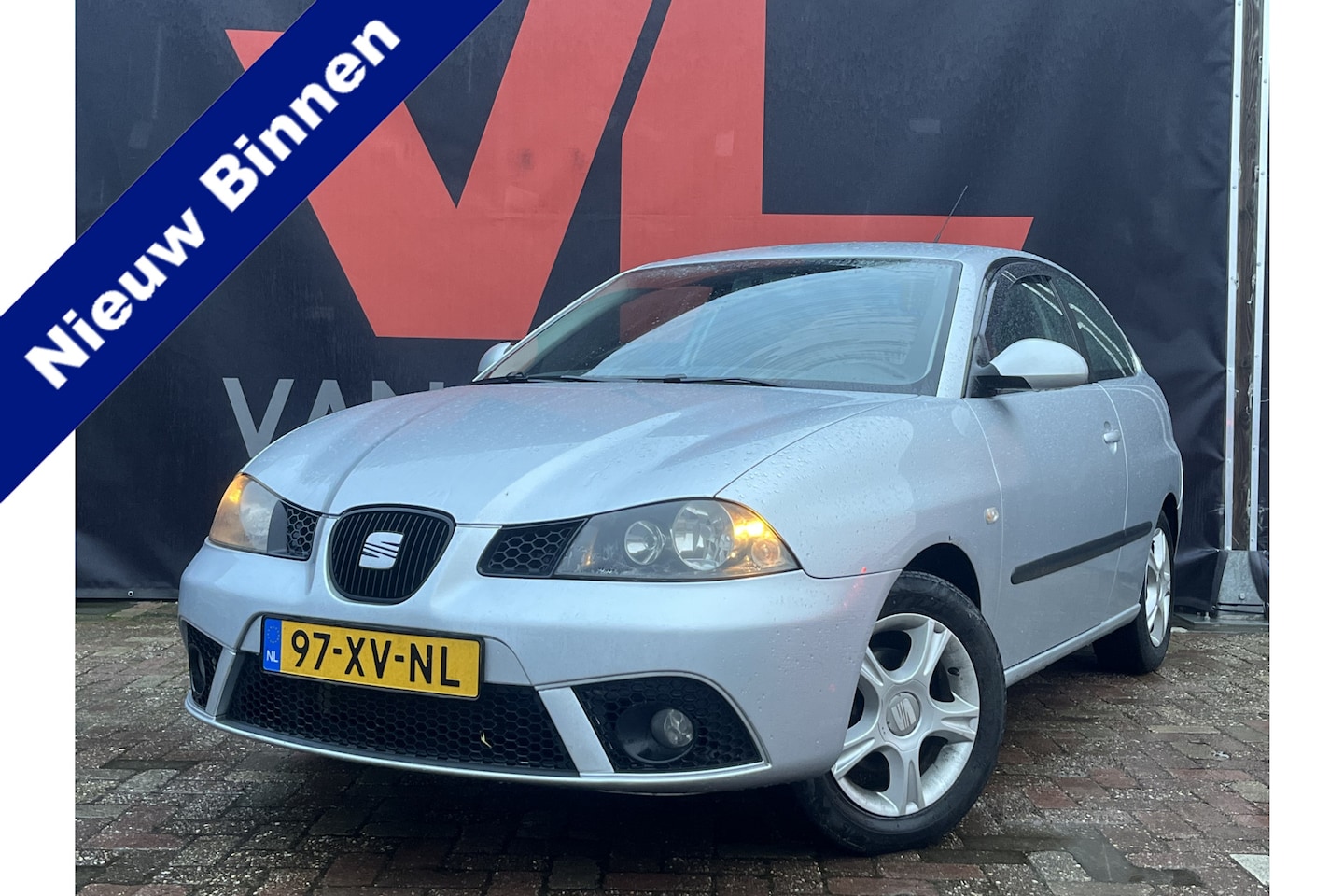 Seat Ibiza - 1.4-16V Trendstyle | Nieuw Binnen! | Airco | Cruise | Radio CD - AutoWereld.nl