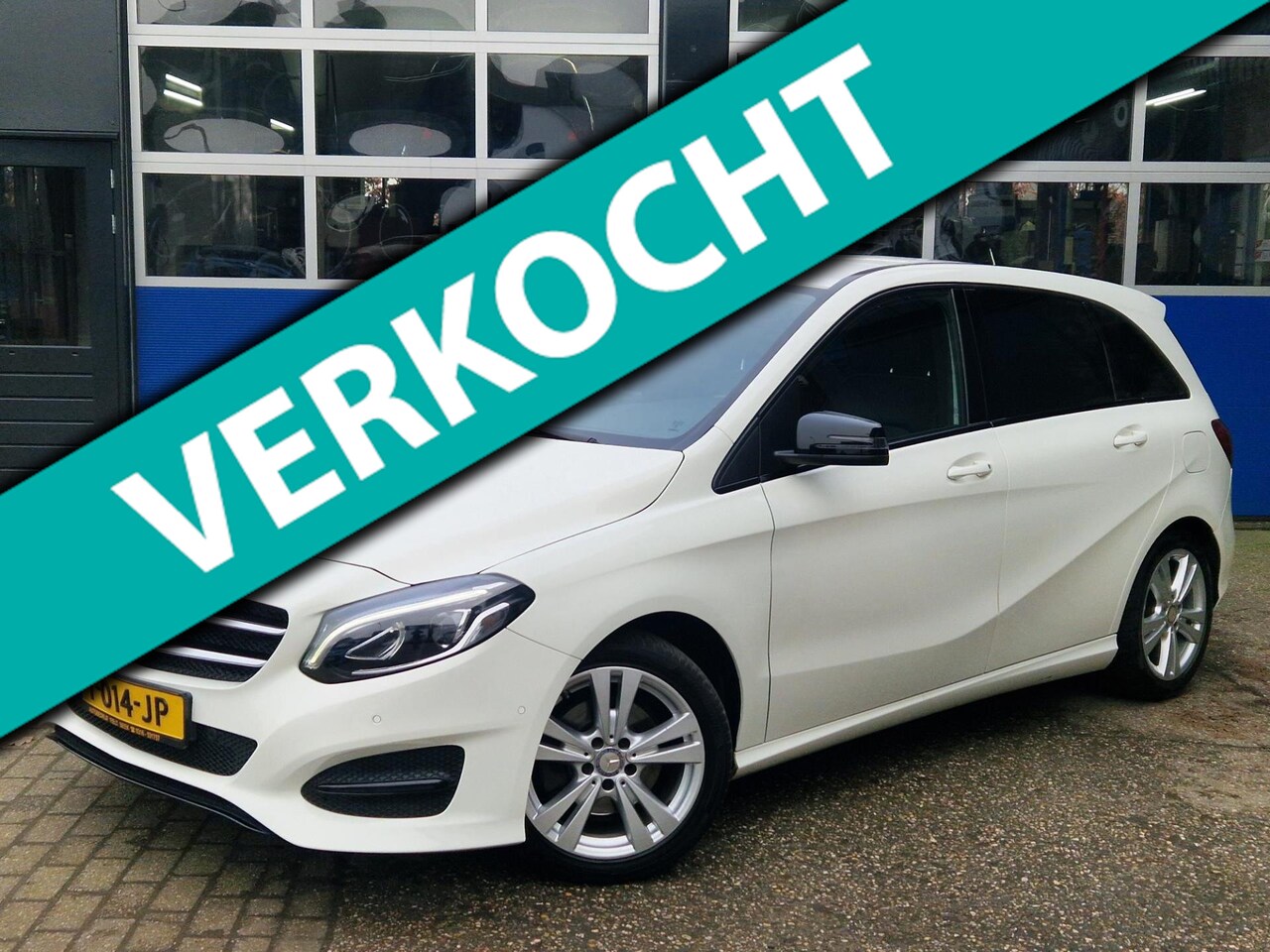 Mercedes-Benz B-klasse - 180 Ambition / Automaat / Navigatie / Bluetooth / Cruise control / Stoelverwarming - AutoWereld.nl