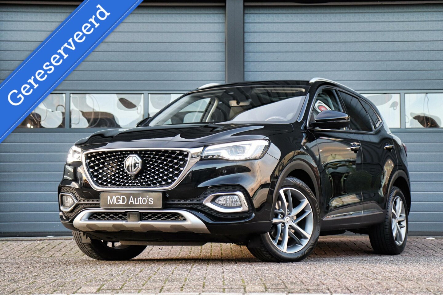 MG EHS - 1.5 TGDI Luxury Plug-In Hybrid /LED/PANODAK/360 CAMERA/SFEERVERL./STOELVERW./KEYLESS! - AutoWereld.nl