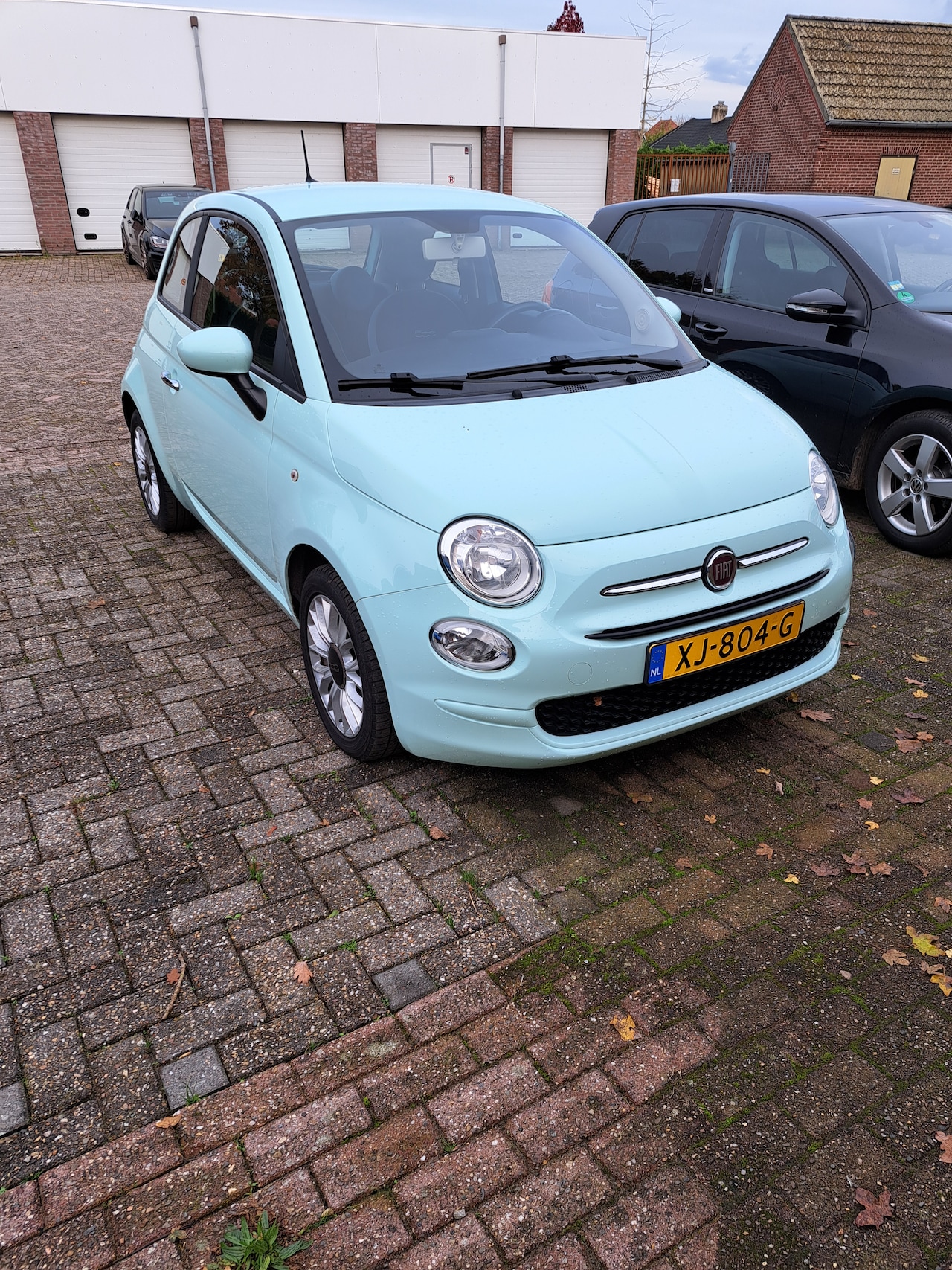 Fiat 500 - 1.2 Popstar Auto heeft 30/12/2024 nieuwe apk gehad,  2 nieuwe banden en servicebeurt - AutoWereld.nl