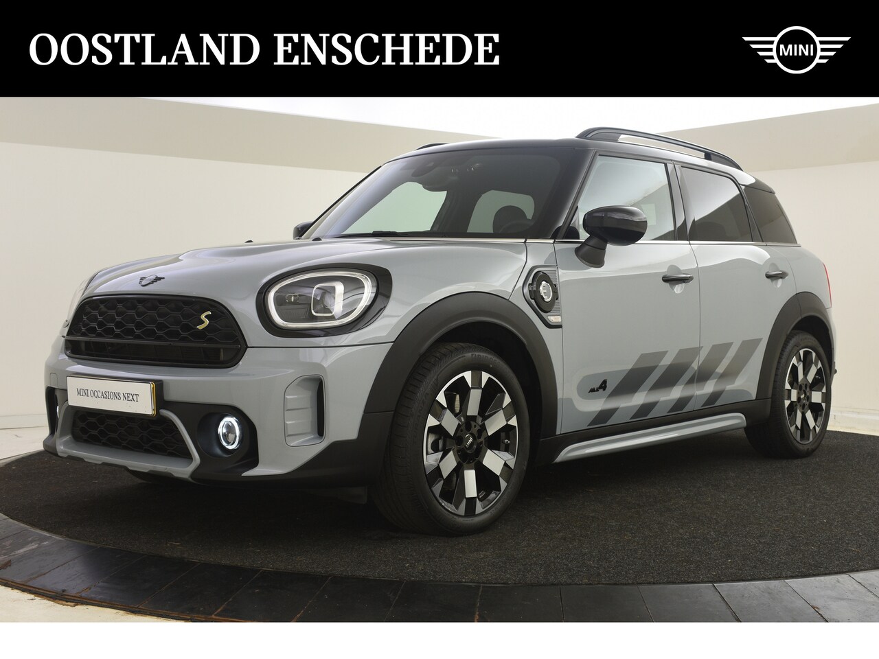 MINI Countryman - Cooper SE ALL4 Untamed Automaat / Achteruitrijcamera / Comfort Access / LED / Cruise Contr - AutoWereld.nl