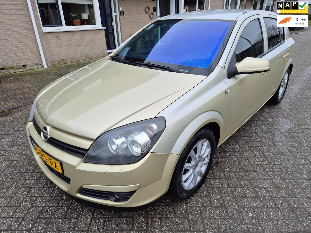 Opel Astra - 1.6 Enjoy 1.6 Enjoy - AutoWereld.nl