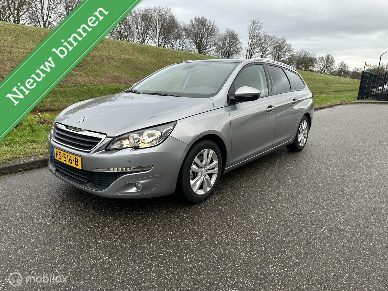 Peugeot 308 SW - 1.6 BlueHDI Blue Lease Executive 1.6 BlueHDI Blue Lease Executive - AutoWereld.nl