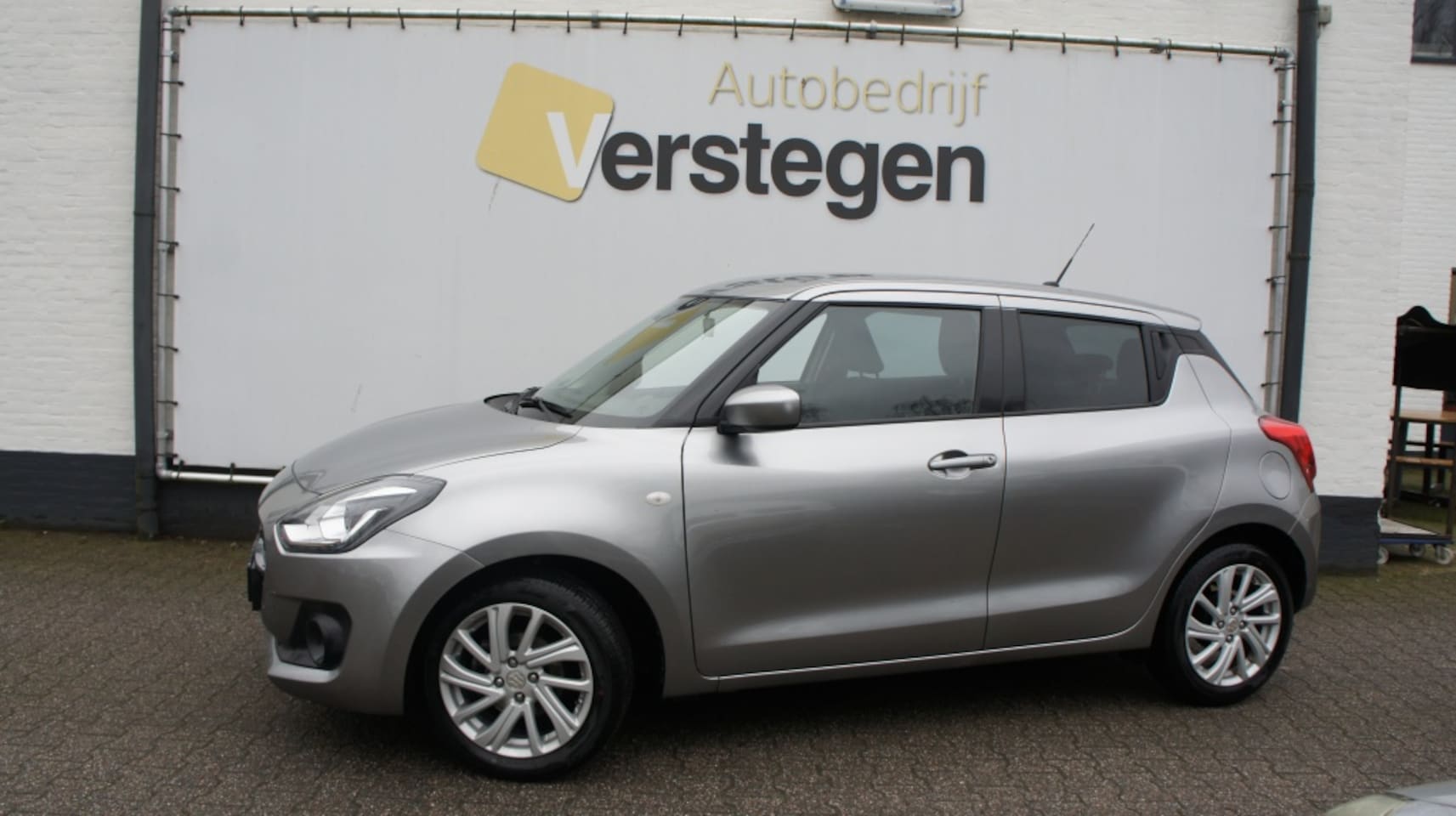 Suzuki Swift - 1.2 Select SmartHyb. - AutoWereld.nl