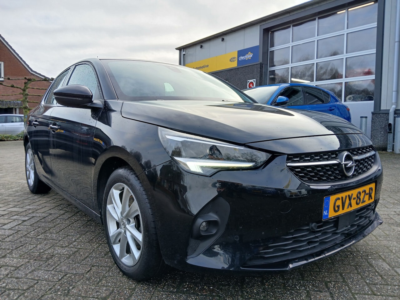 Opel Corsa - 1.2 Elegance - Automaat - Navigatie - LED - AutoWereld.nl