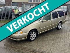 Volvo V70 - 2.5-20V Comfort-Line AUTOMAAT 170PK Leer l Schuifdak l Airco l Cruise l Onverwoestbare lag