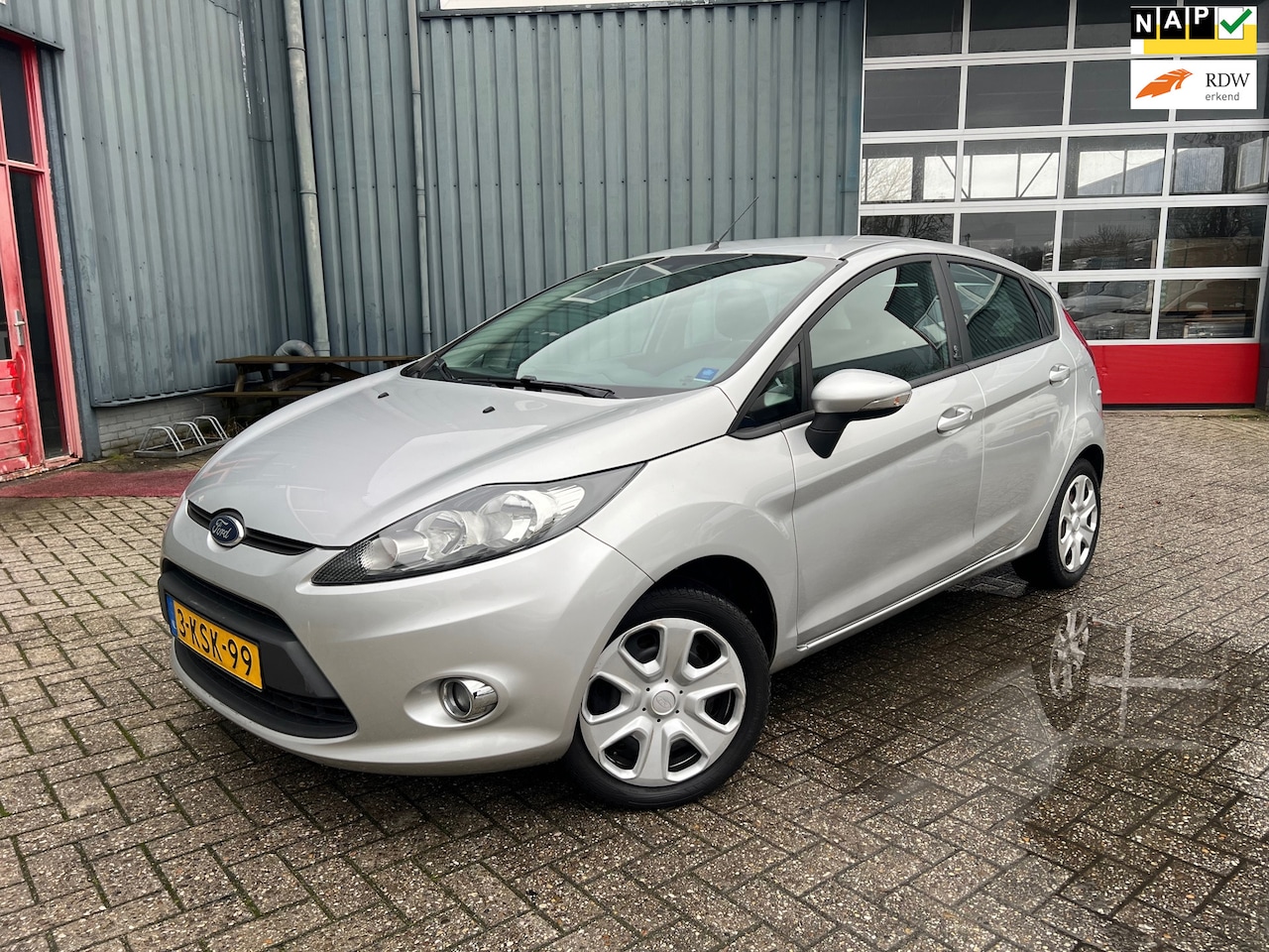 Ford Fiesta - 1.25 Trend Airco/Apk/NAp/Elektramen - AutoWereld.nl