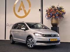 Volkswagen Touran - 1.5 TSI Highline 7p | ACC | PDC V EN A | NAVI | LMV | DODEHOEK