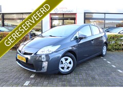 Toyota Prius - 1.8 Hybrid Comfort | Rijklaar | 'Trekhaak' | Head Up | Navi | Keyless | Cruise | Clima