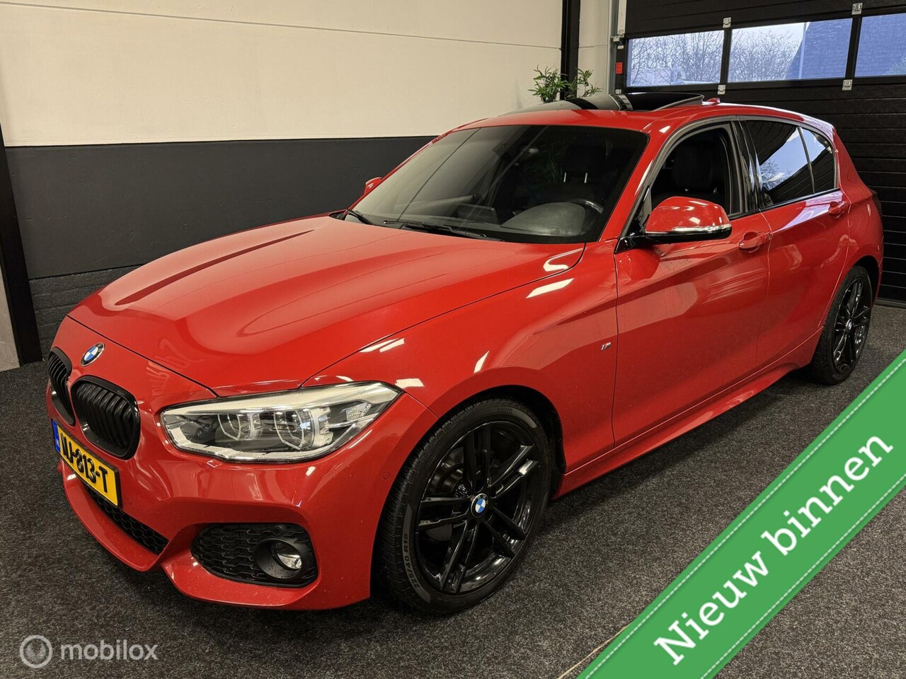 BMW 1-serie - 118i High Executive AUTOM / M SPORT / DAKJE / NAP - AutoWereld.nl