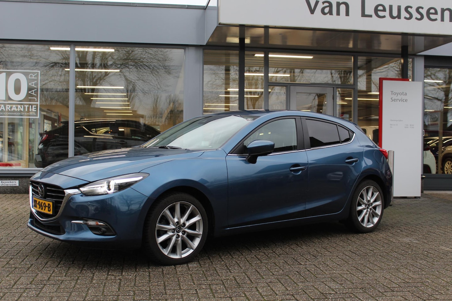 Mazda 3 - 2.0 SkyActiv-G 120 GT-M 2.0 SkyActiv-G 120 GT-M - AutoWereld.nl