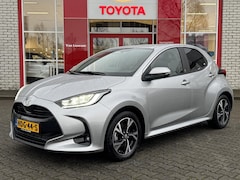 Toyota Yaris - 1.5 HYBRID DYNAMIC APPLE/ANDROID 16"LM-VELGEN LED KEYLESS STOEL/STUURVERW PRIVACY-GLASS DR