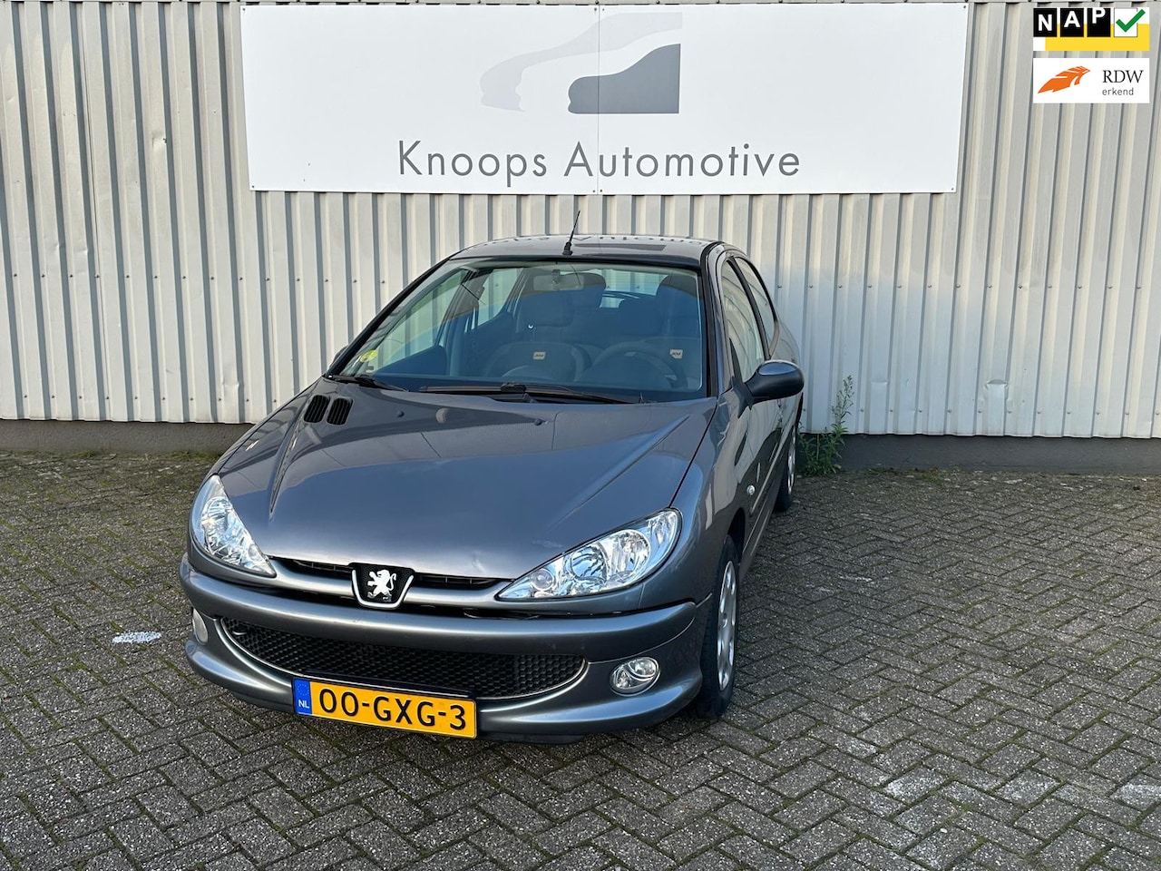 Peugeot 206 - 1.4 Génération 5drs Airco Apk 11/25 - AutoWereld.nl