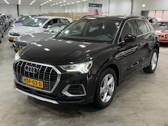 Audi Q3 - 35 TFSI edition one l Volleder l Automaat l Xenon l Climate l