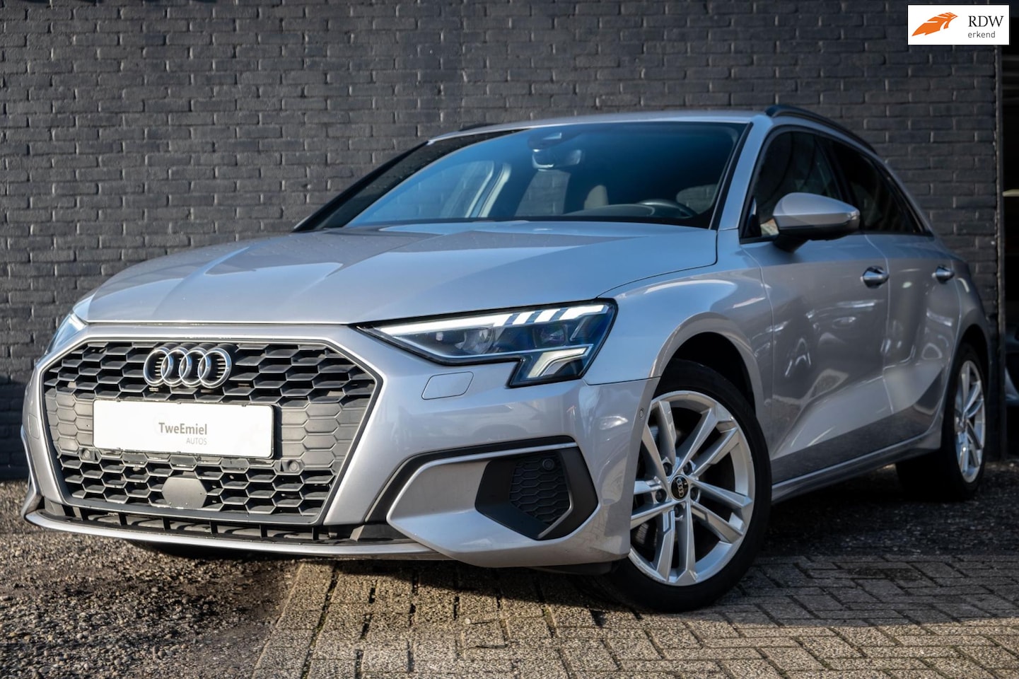 Audi A3 Sportback - 30 TFSI | Carplay | ACC | LED - AutoWereld.nl