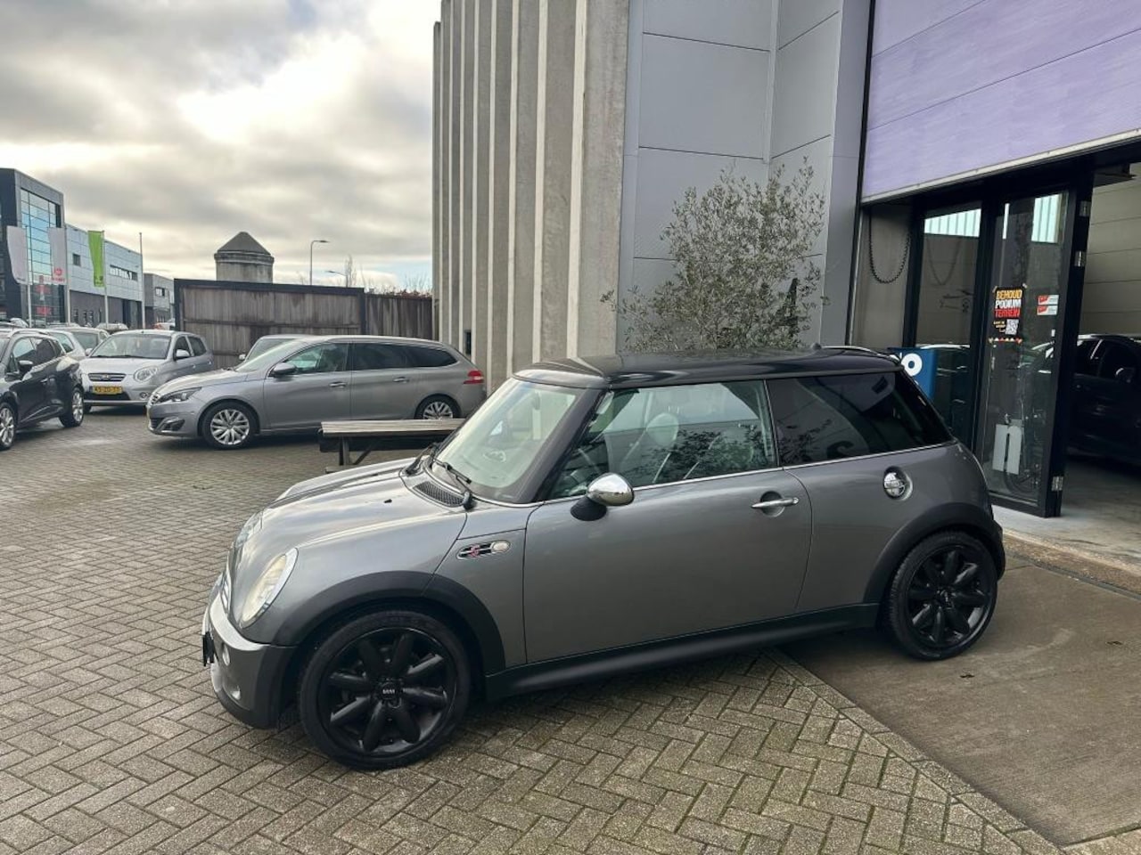 MINI Cooper S - Mini 1.6 NETTE AUTO! INRUIL MOGELIJK! - AutoWereld.nl