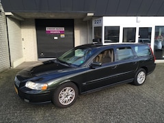 Volvo V70 - 2.4 D5 Summum / APK APRIL 2025 / PRIMA AUTO / ALU VELGEN /