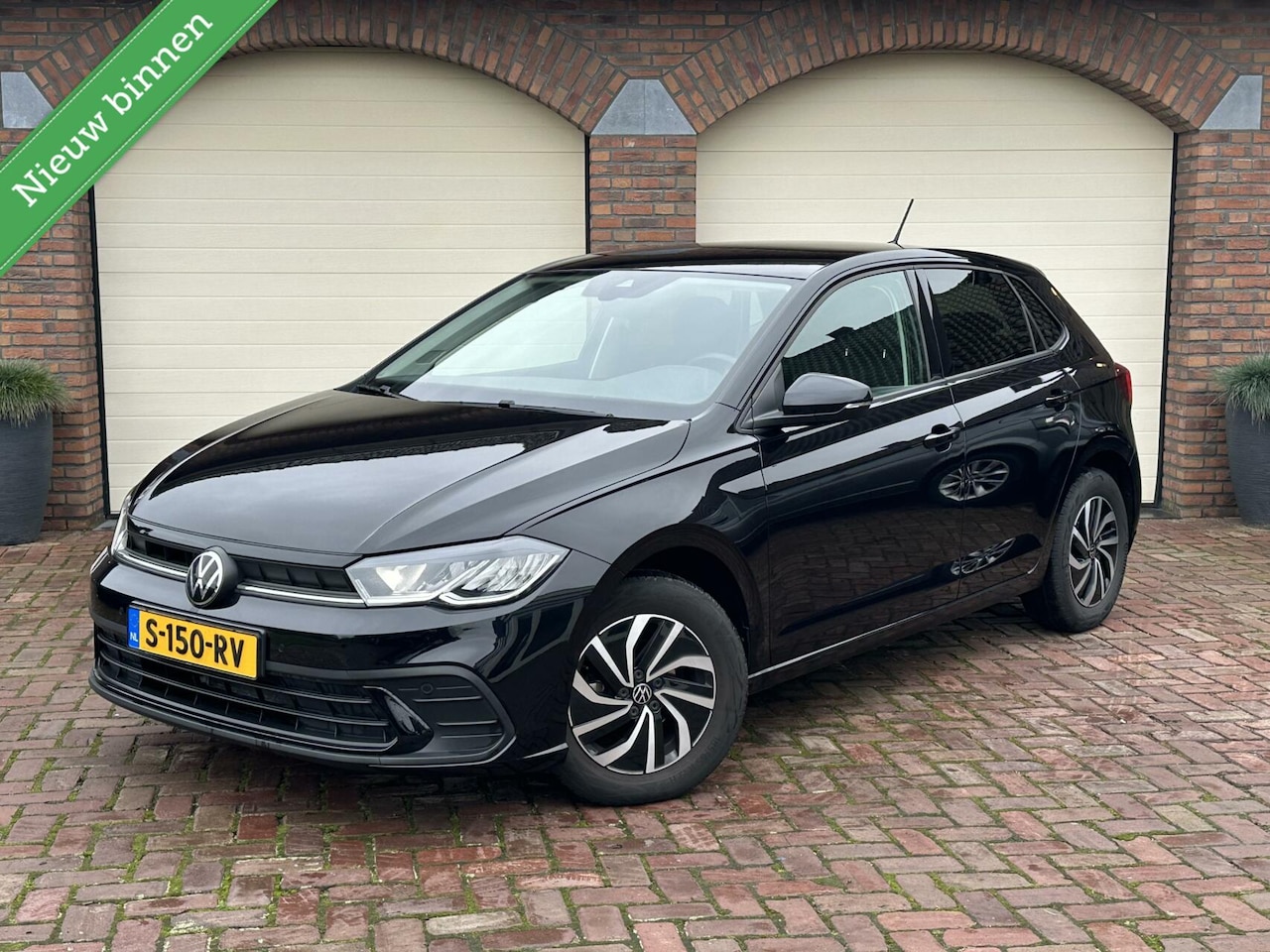 Volkswagen Polo - 1.0 TSI Life Clima Adap. Cruise LED DAB PDC V+A Carplay - AutoWereld.nl