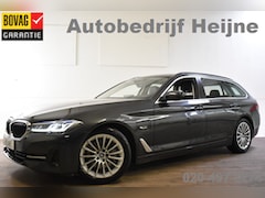 BMW 5-serie Touring - 520e BUSINESS EDITION PLUS LEDER/HEAD-UP/HARMAN-KARDON