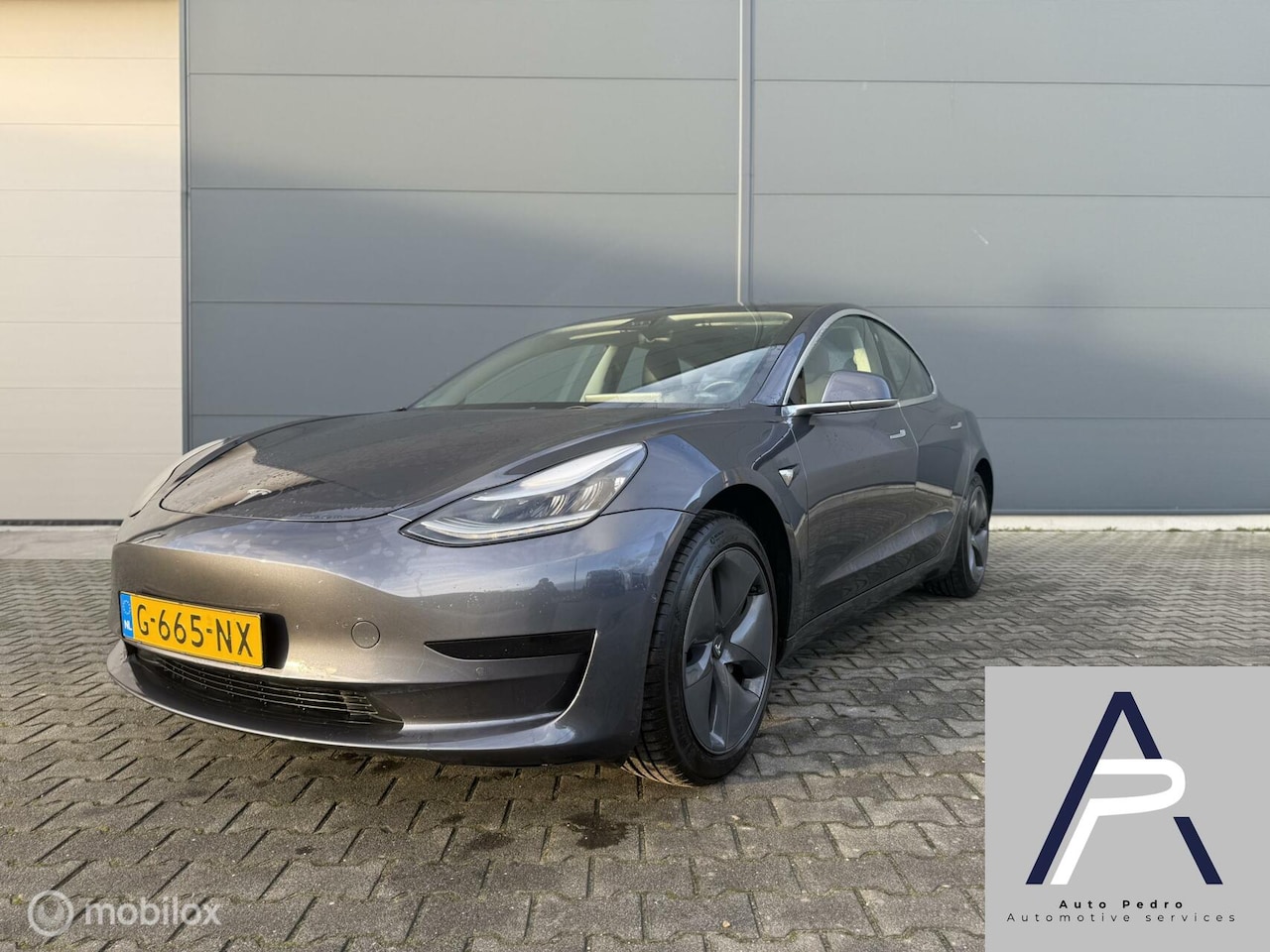 Tesla Model 3 - Standard RWD Plus 60 kWh Grijs Pano AUTOPILOT - AutoWereld.nl