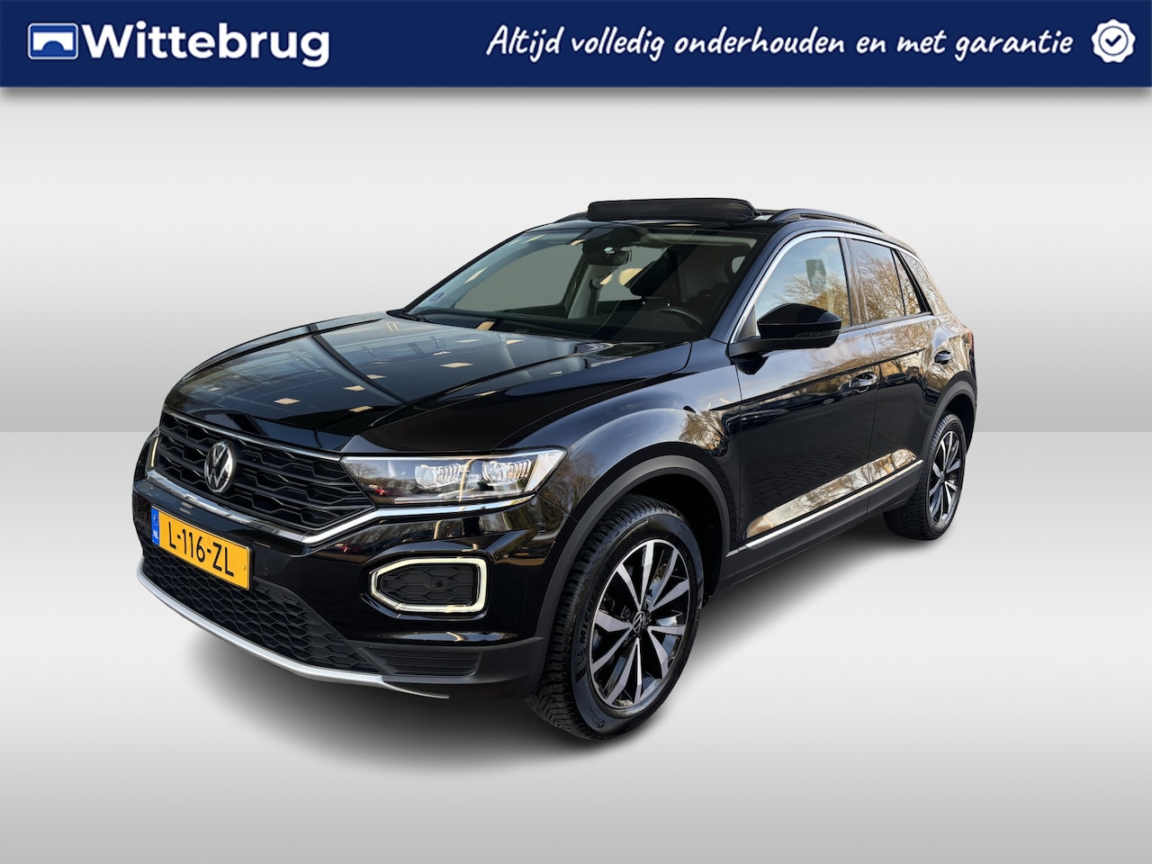 Volkswagen T-Roc - 1.5 TSI Style Business / Panoramadak / Virtual Cockpit / Elect..Achterklep / Full Led verl - AutoWereld.nl