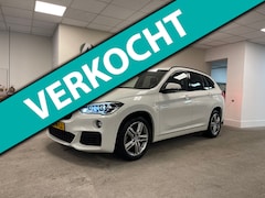 BMW X1 - SDrive18i High Executive|M-SPORT|AUTOMAAT|LED|TREKHAAK