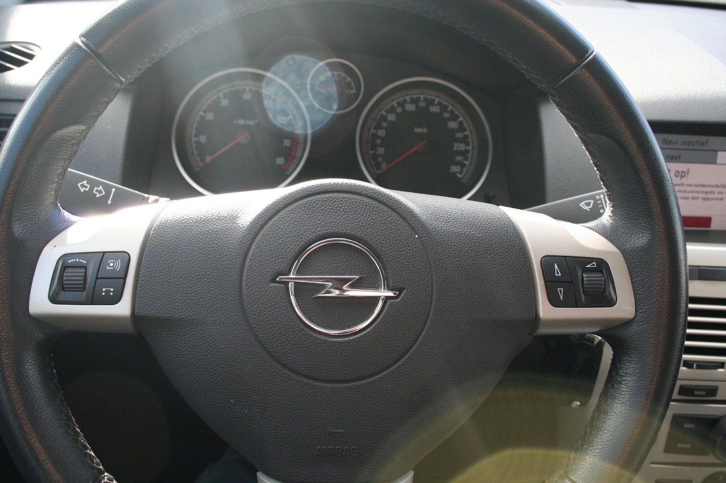 Opel Astra Wagon - 1.6 Cosmo airco, navi, leder