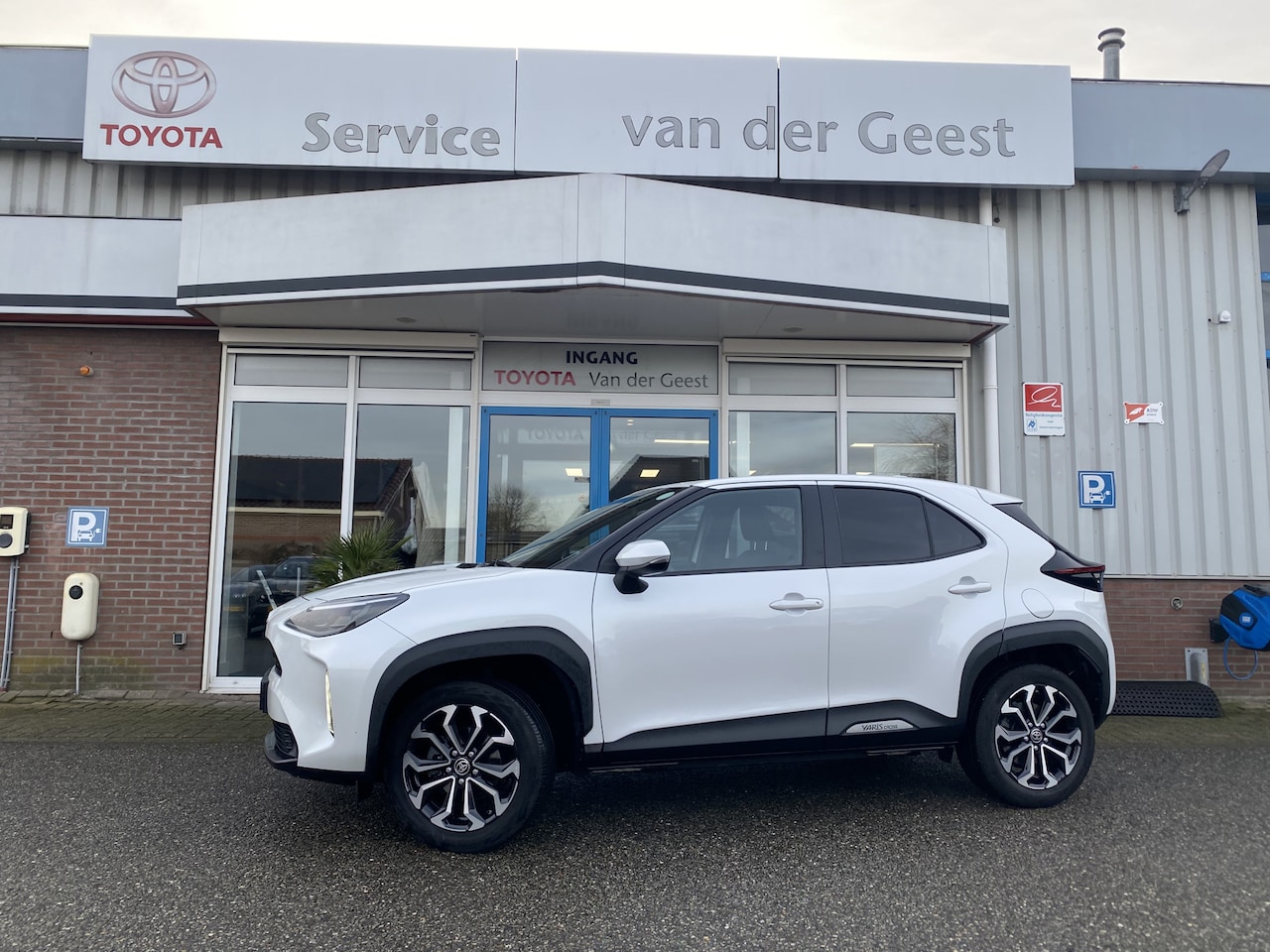 Toyota Yaris Cross - 1.5 Hybrid First Edition 1.5 Hybrid First Edition - AutoWereld.nl