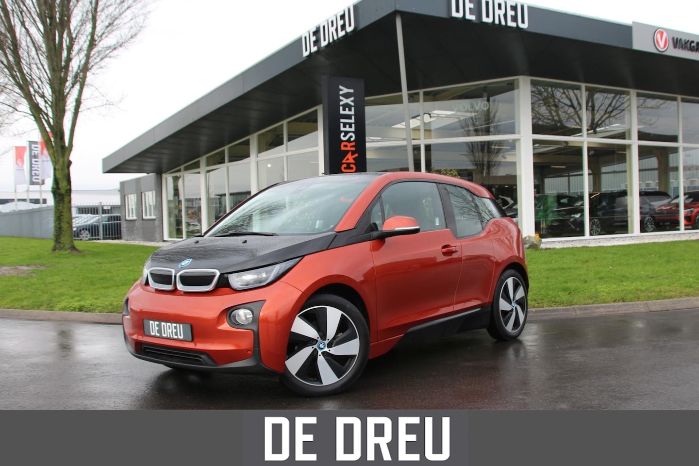 BMW i3 - Basis Comfort 22 kWh | ADAPTIVE | LEDER | KEYLESS | CAMERA | WARMTEPOMP - AutoWereld.nl