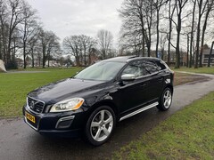 Volvo XC60 - 2.4 D5 AWD R-Design Panoramadak-Xenon