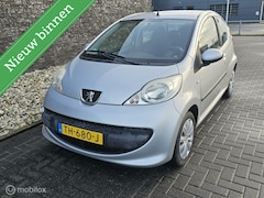 Peugeot 107 - 1.0-12V XS Automaat, Airco, Isofix